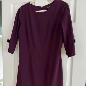 Plum paradise! Tahari dress with pleats and bows. Size 12